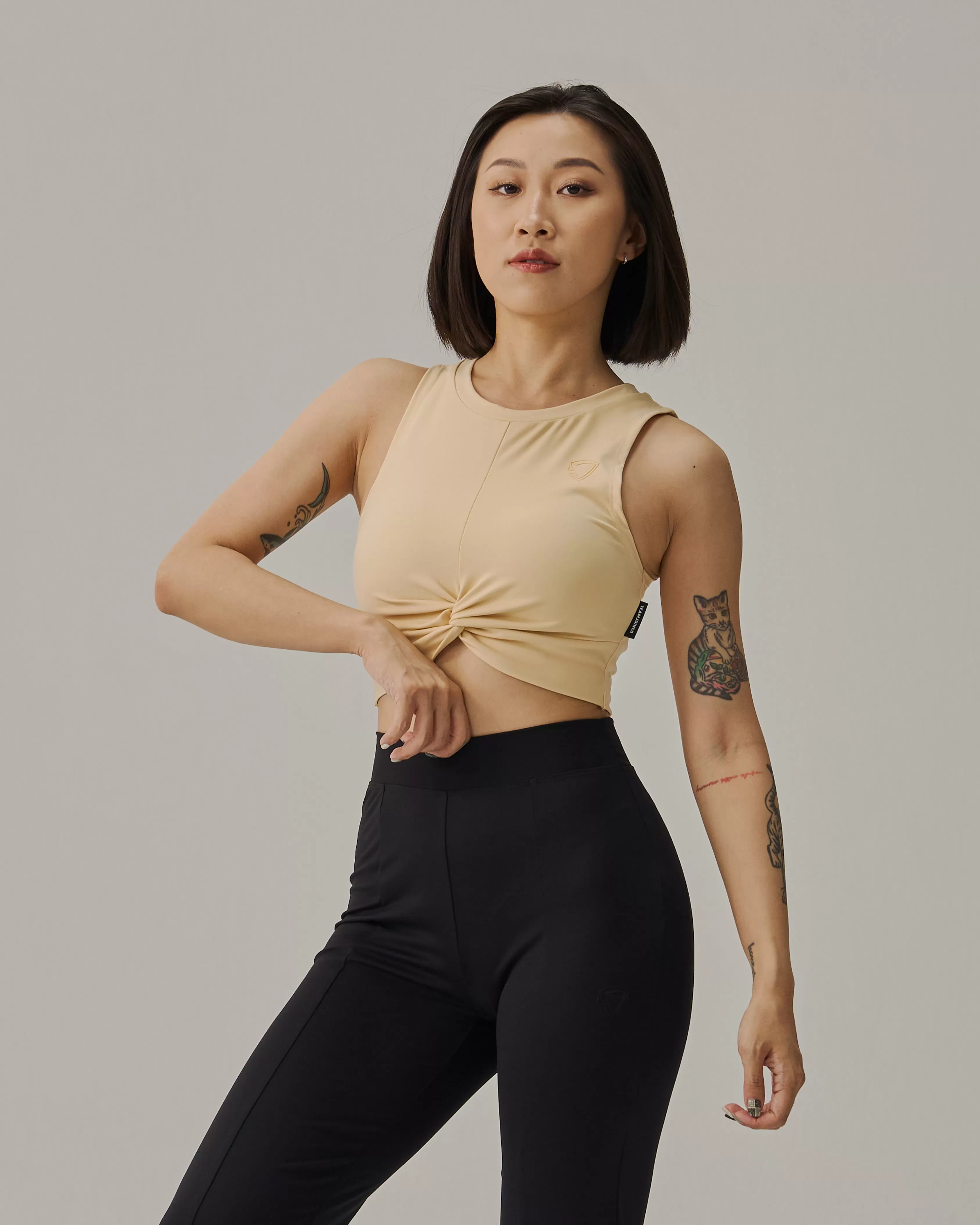 Adapt Twist Hem Crop Tank