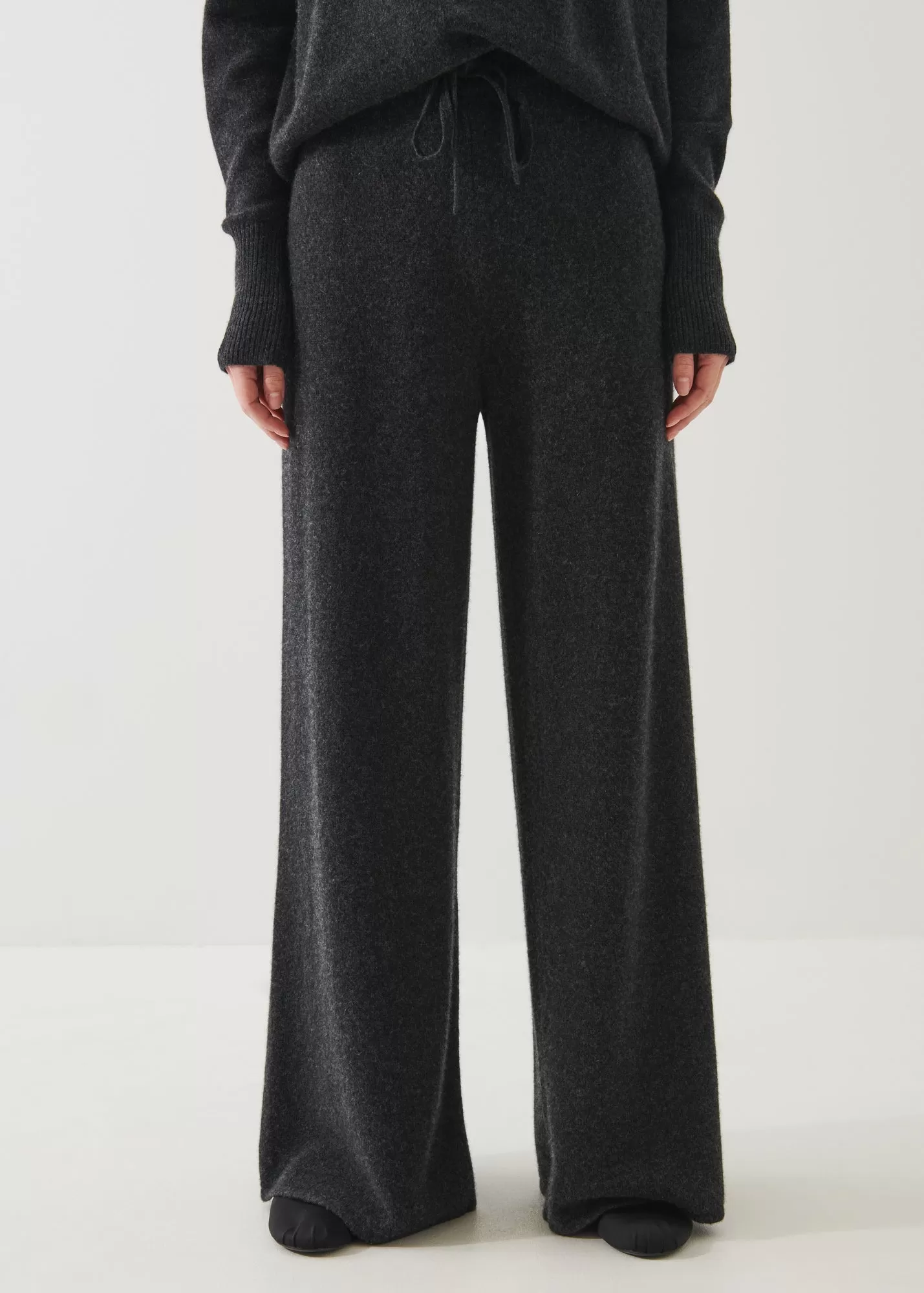 CASHMERE DRAWSTRING PANT