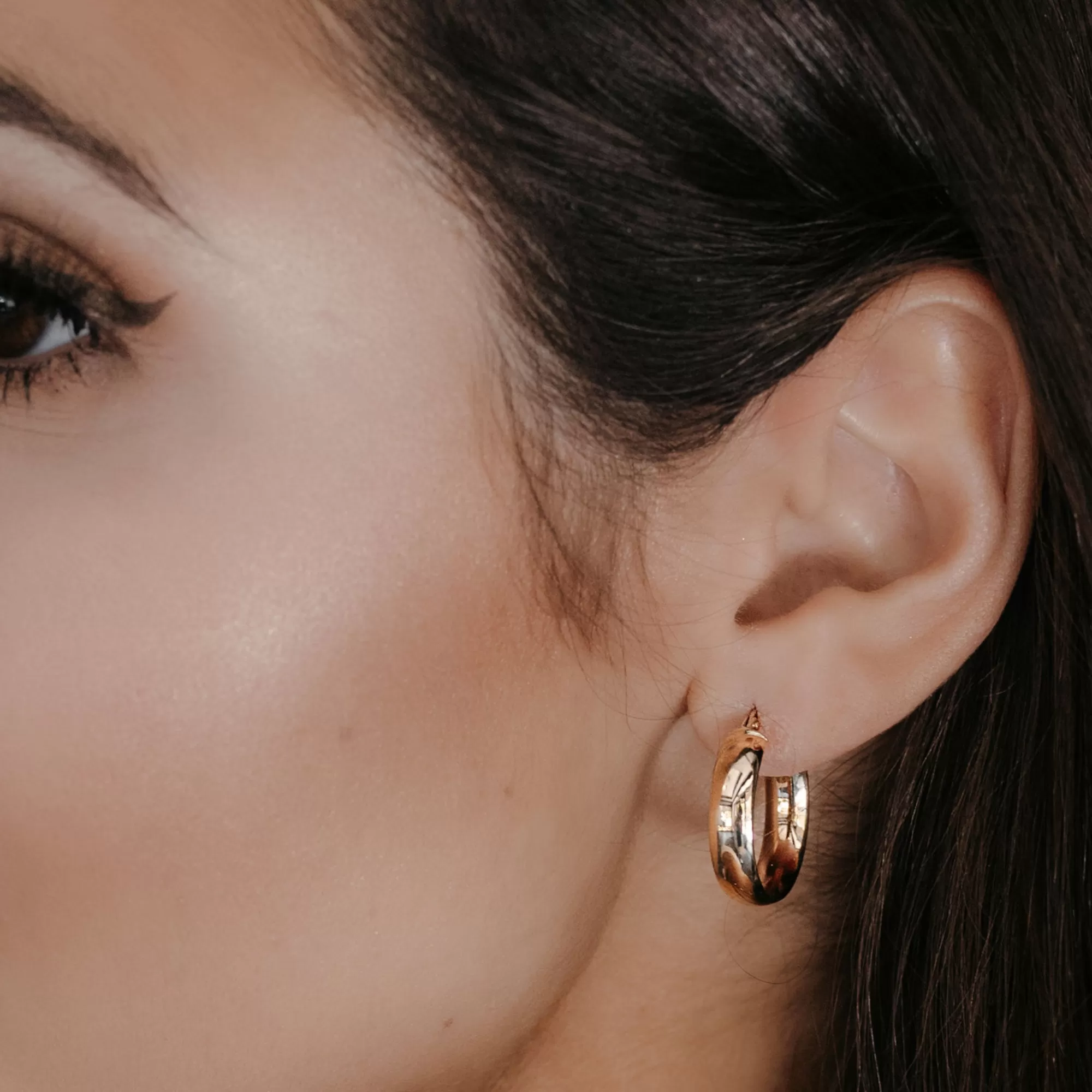 Classic Gold Hoop Earring