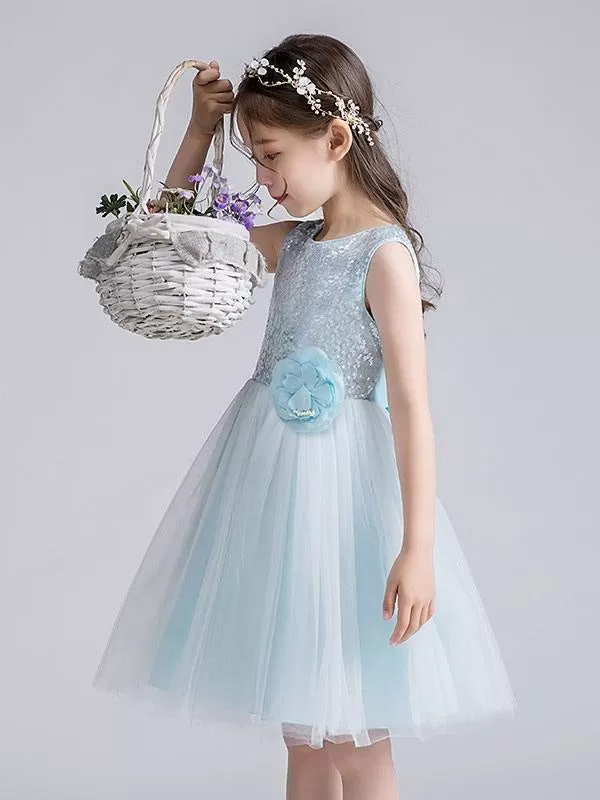 Cute Sky Blue Sleeveless Sequins Tulle Flower Girl Dresses Short Princess Dress with Bow for Kids