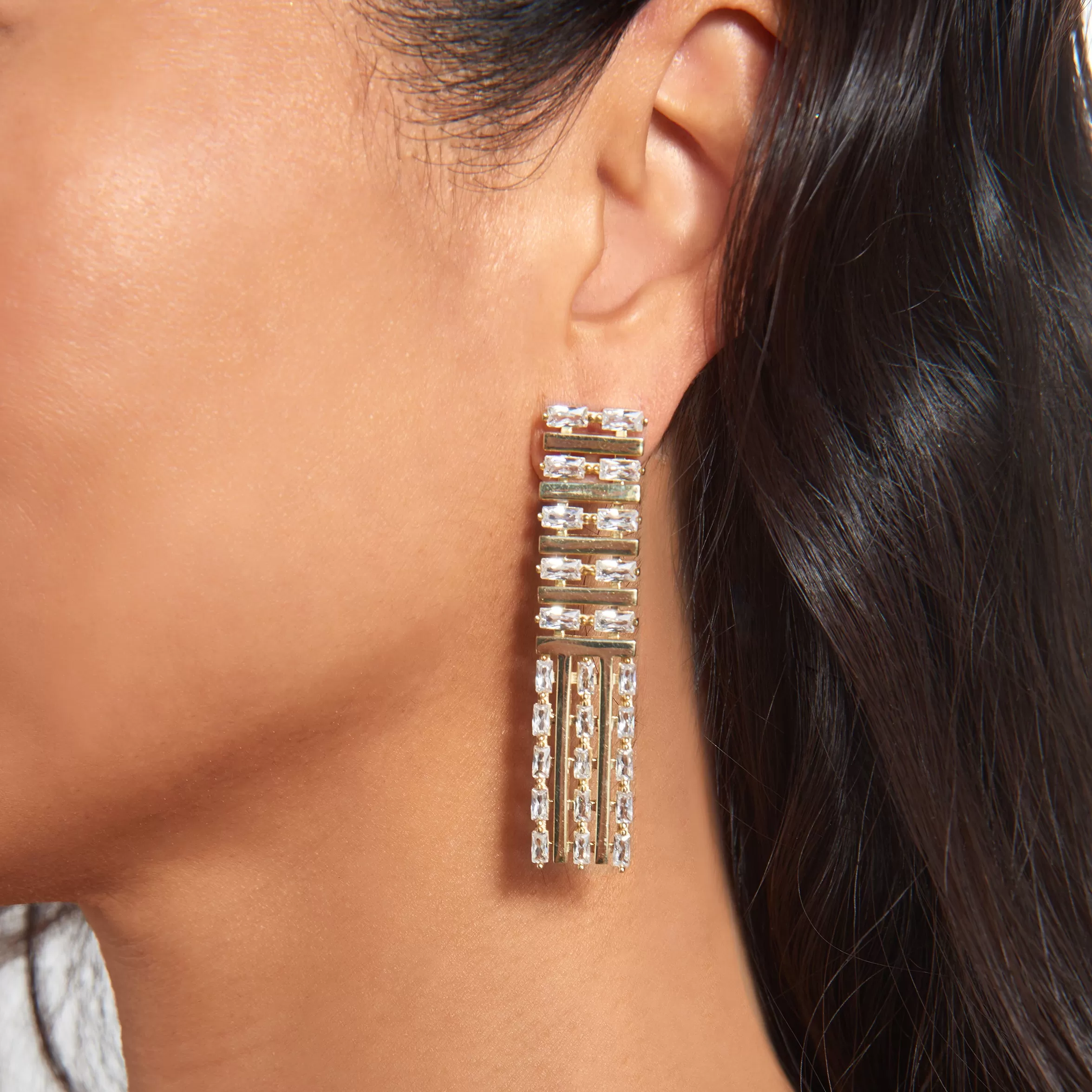 Grace Bar Earring