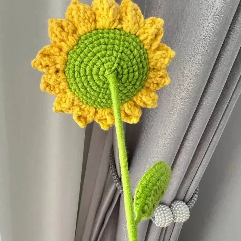 Handmade Knitted Sunflower MK19440