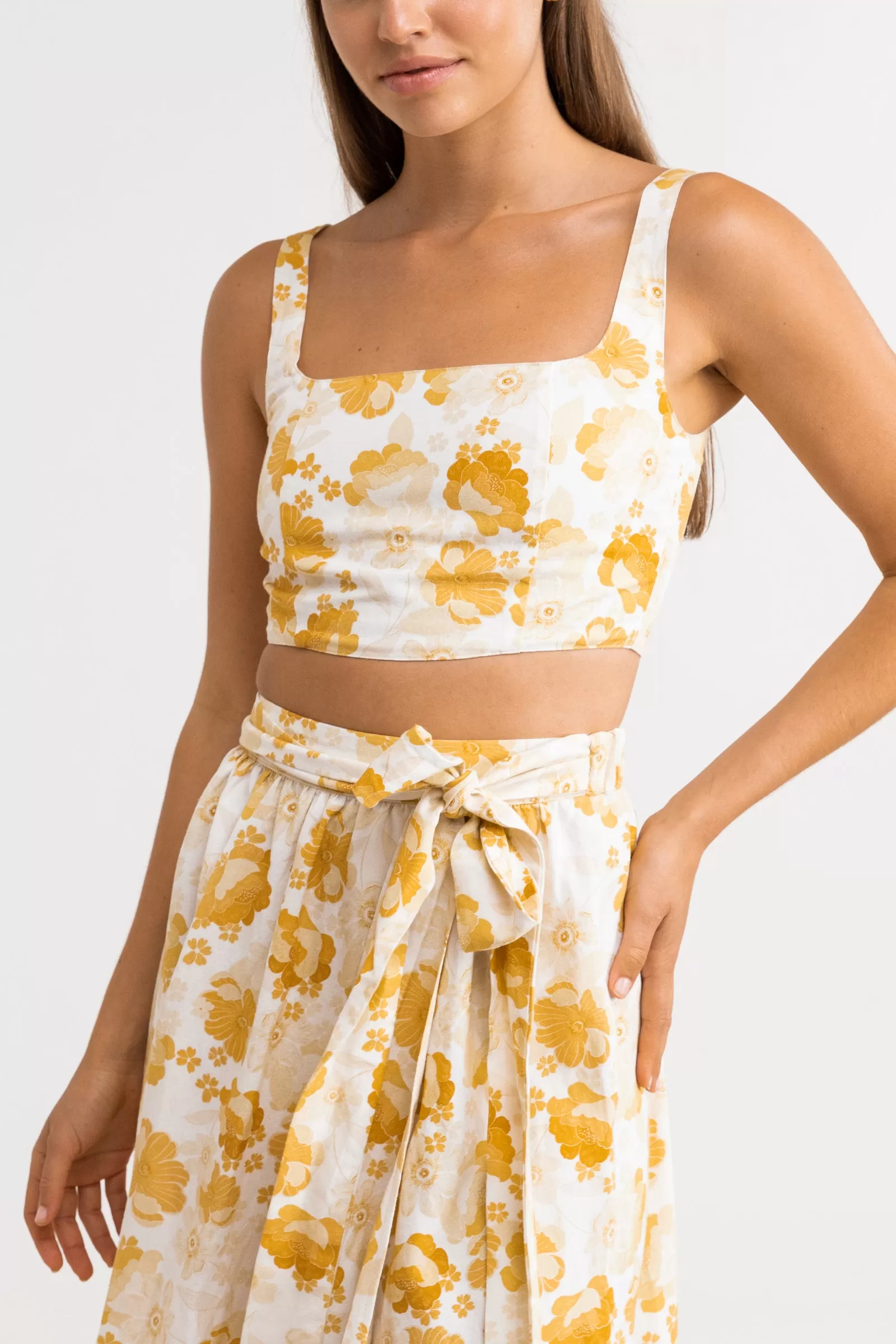 Harmony Floral Crop Top / Honey