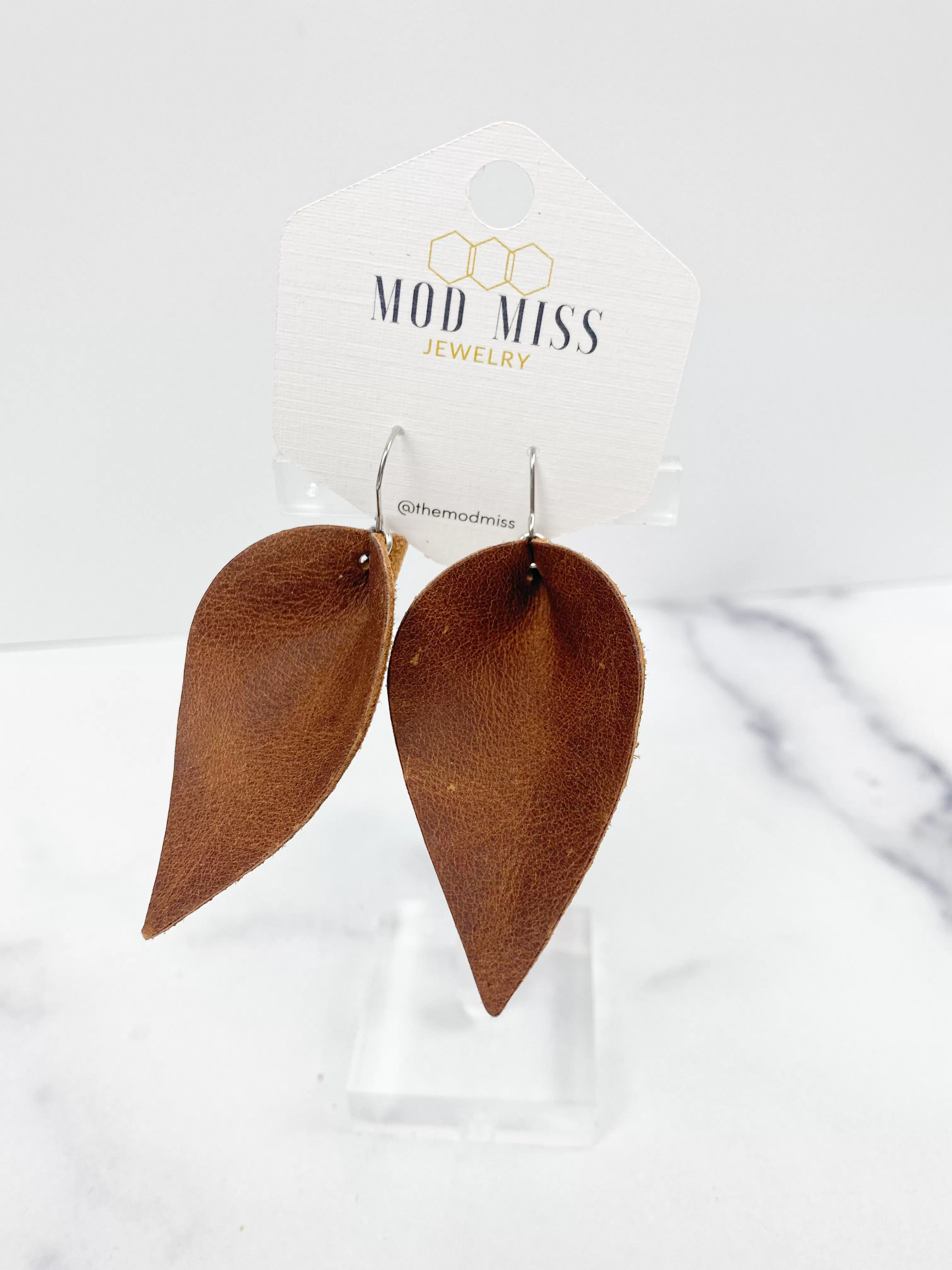 Leather Petal Earring Aged Brandy