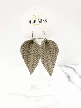 Leather Petal Earring Weaved Stone Washed Gray