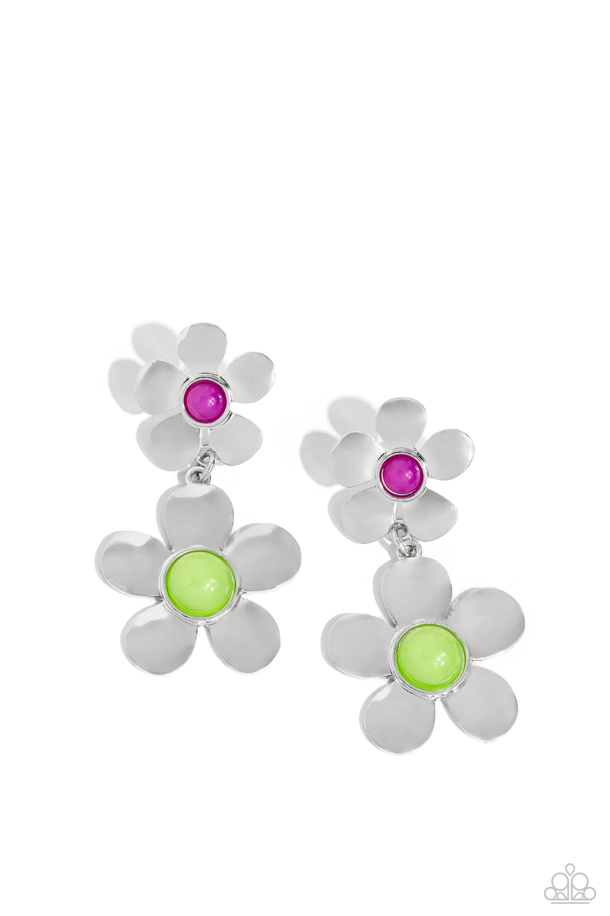 Paparazzi Fashionable Florals Green Post Earrings