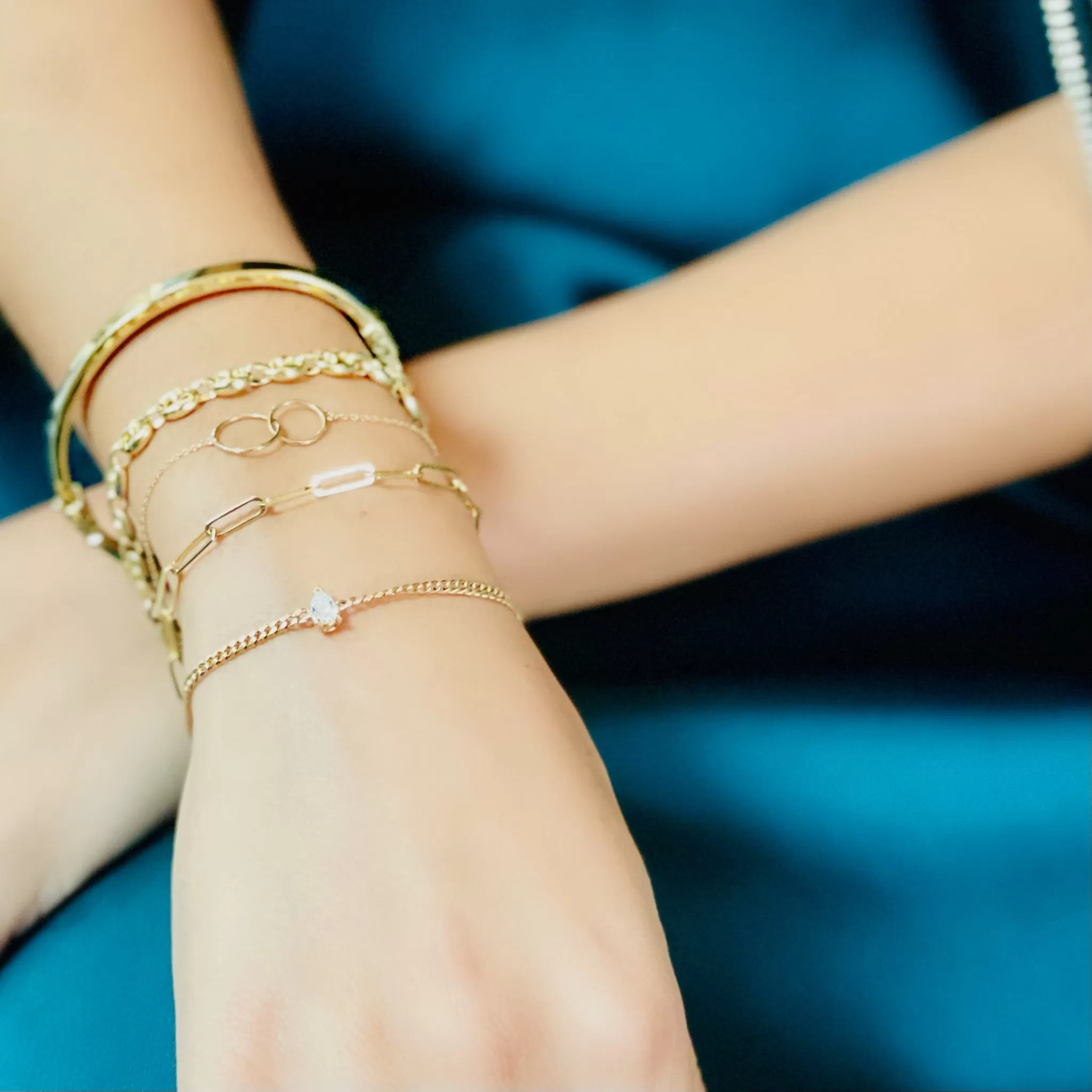 Pear Diamond and Curb Chain Bracelet