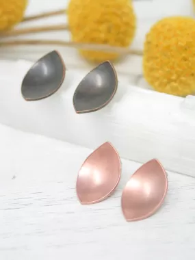 Petal stud earrings- Large [ready to ship]