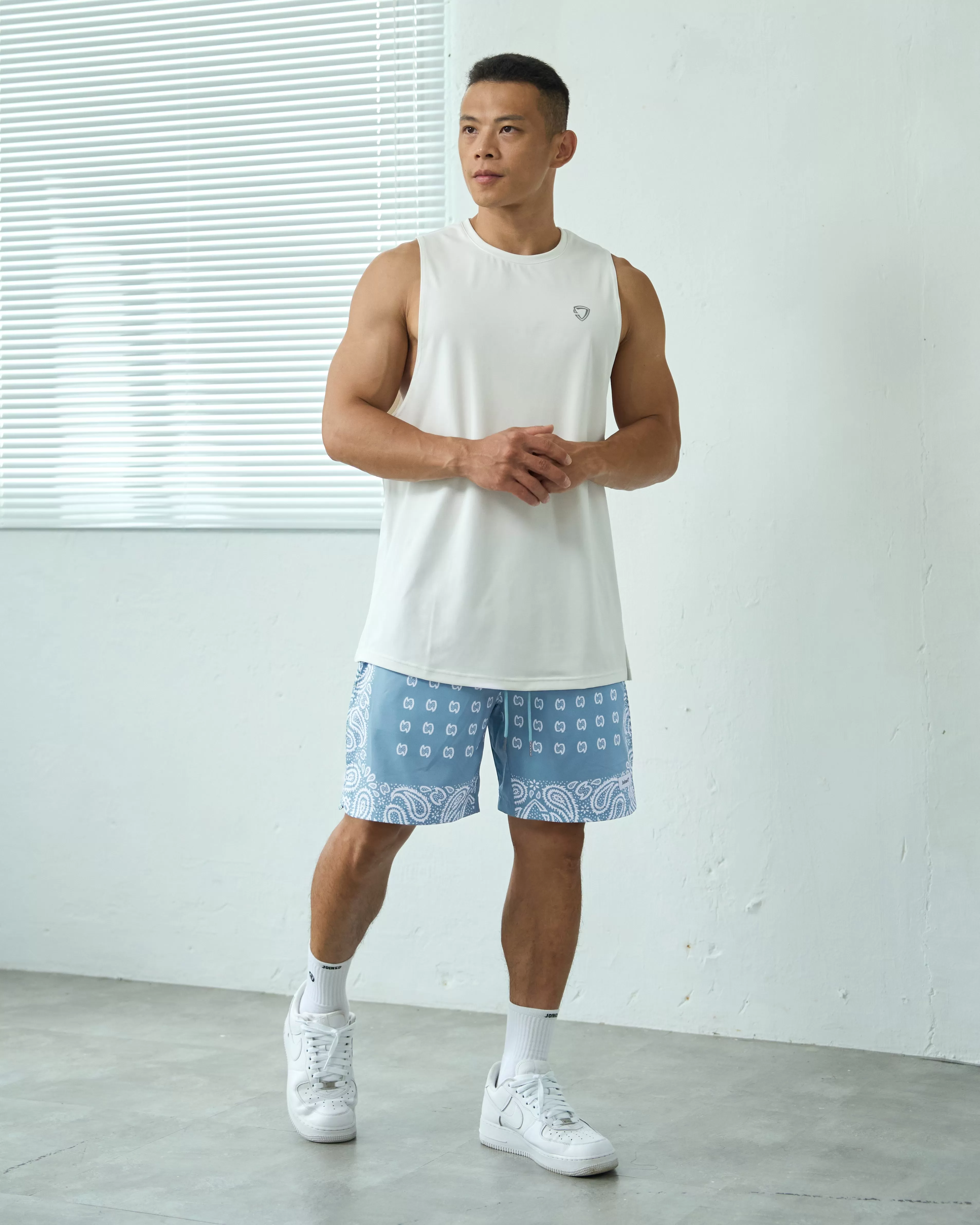 Side Slit Stretch Amoeba Shorts