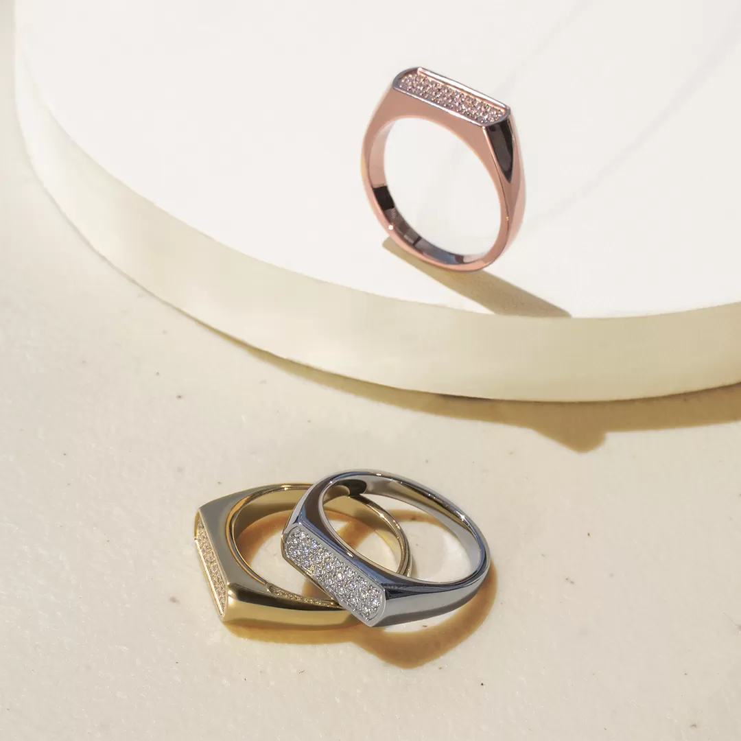 Signet Chic Ring