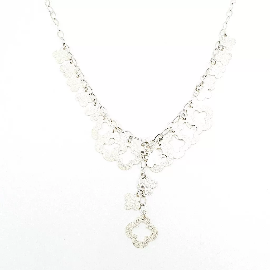 Silver Chic Clover Necklace