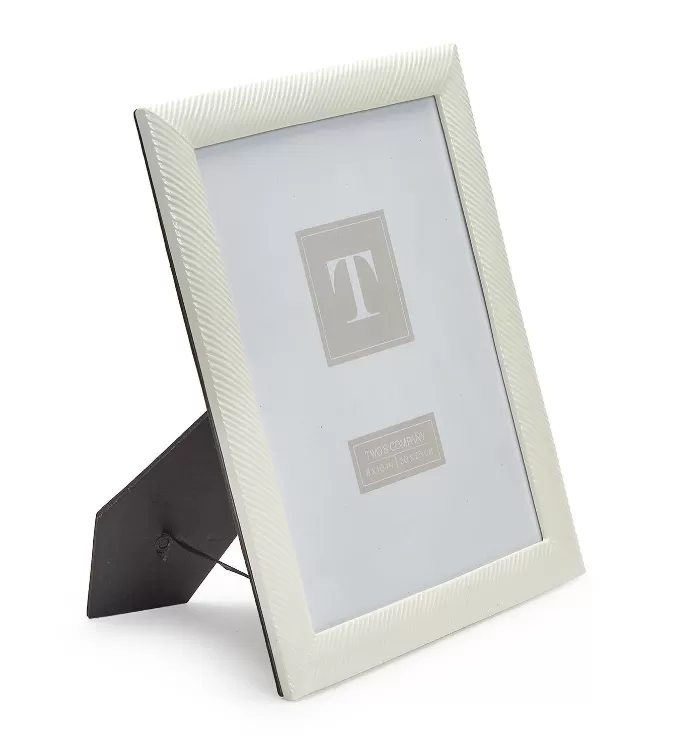 Sleek Chic Photo Frame