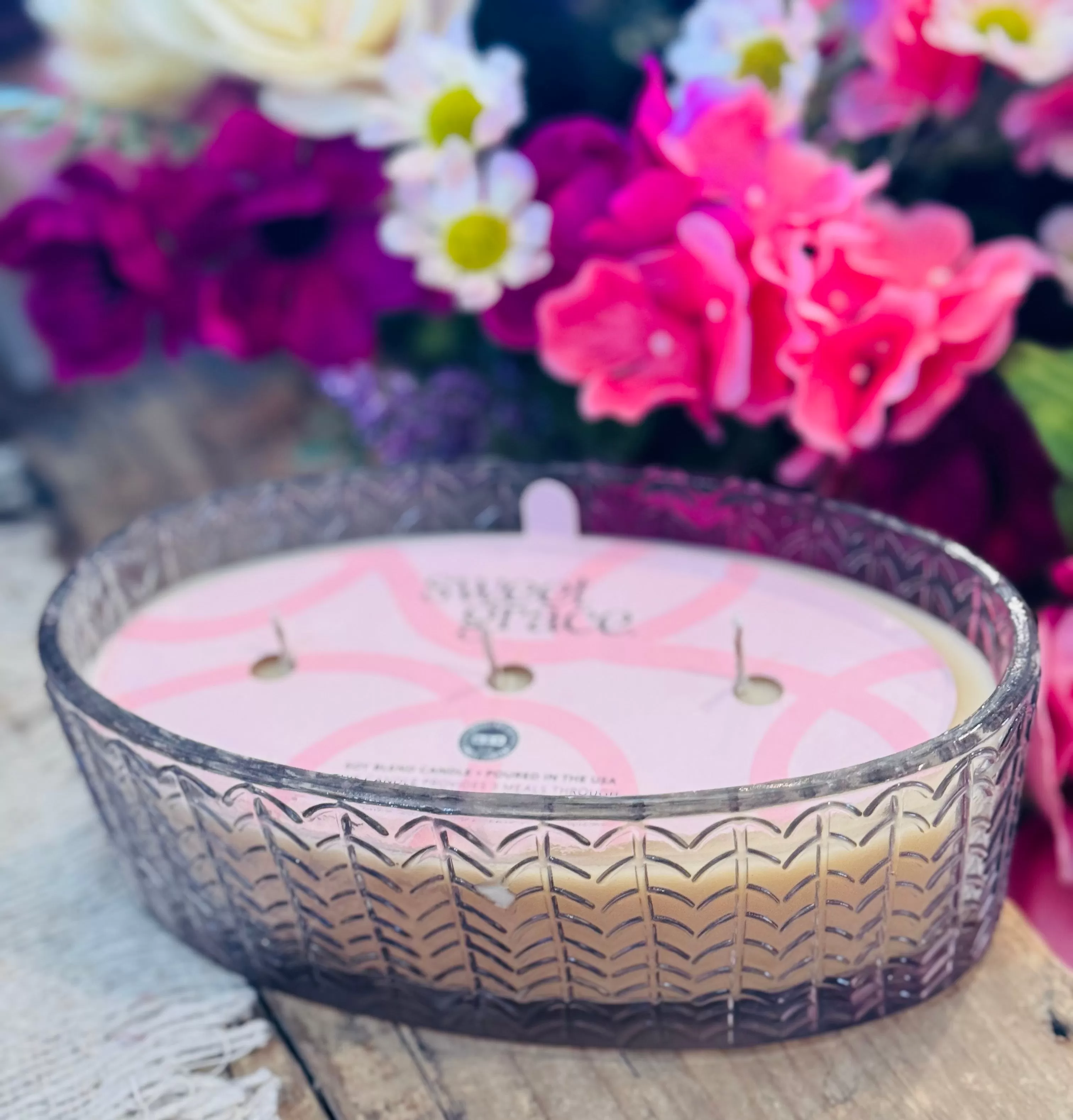 SWEET GRACE CHEVRON CANDLE