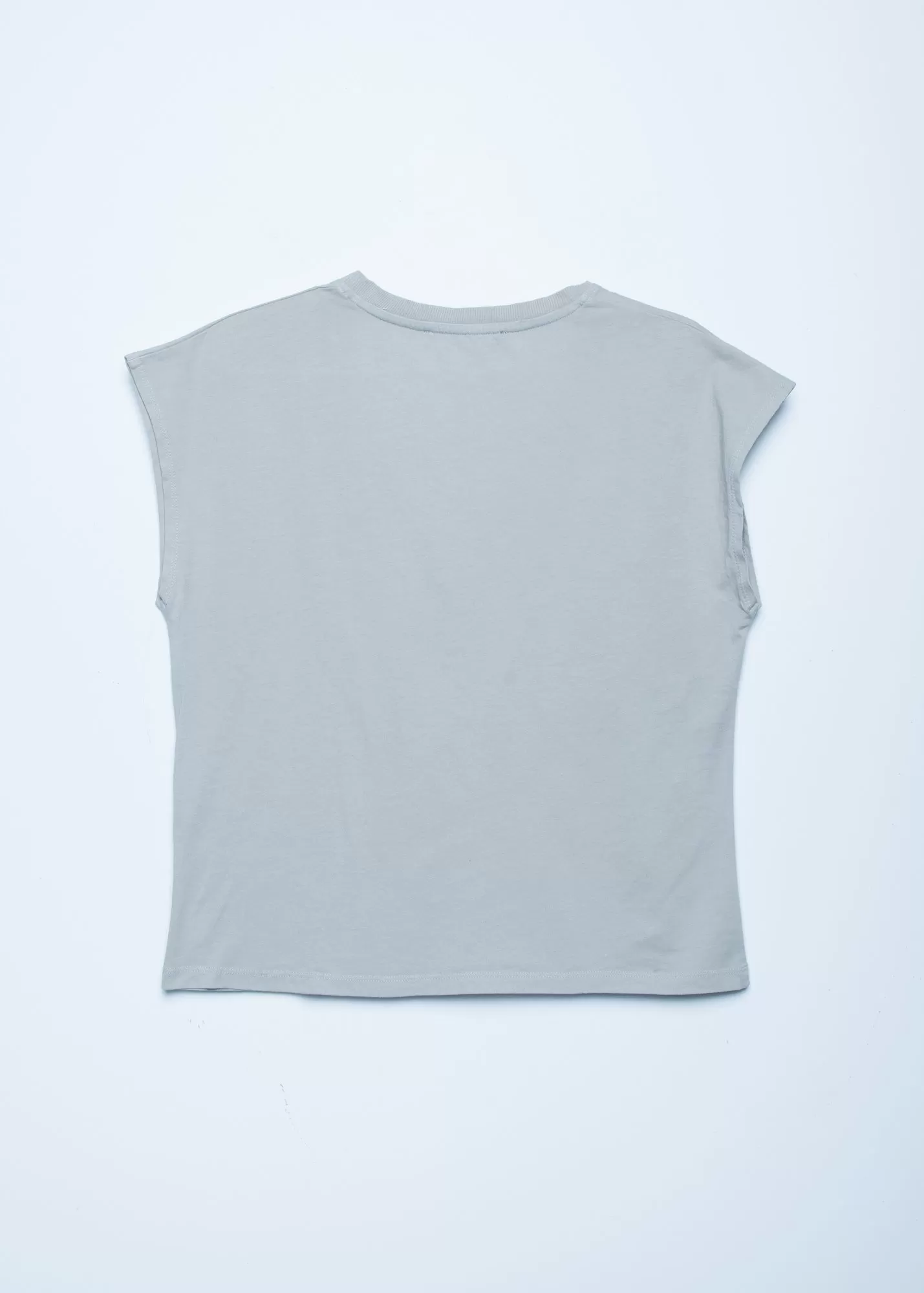 T-shirt basic con scollo a V